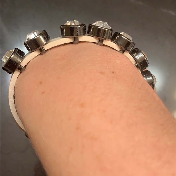 Bracelet with rhinestones - Picture 2 of 8